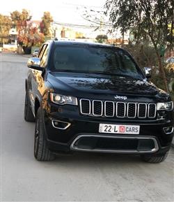 جیپ گراند شیرۆکی